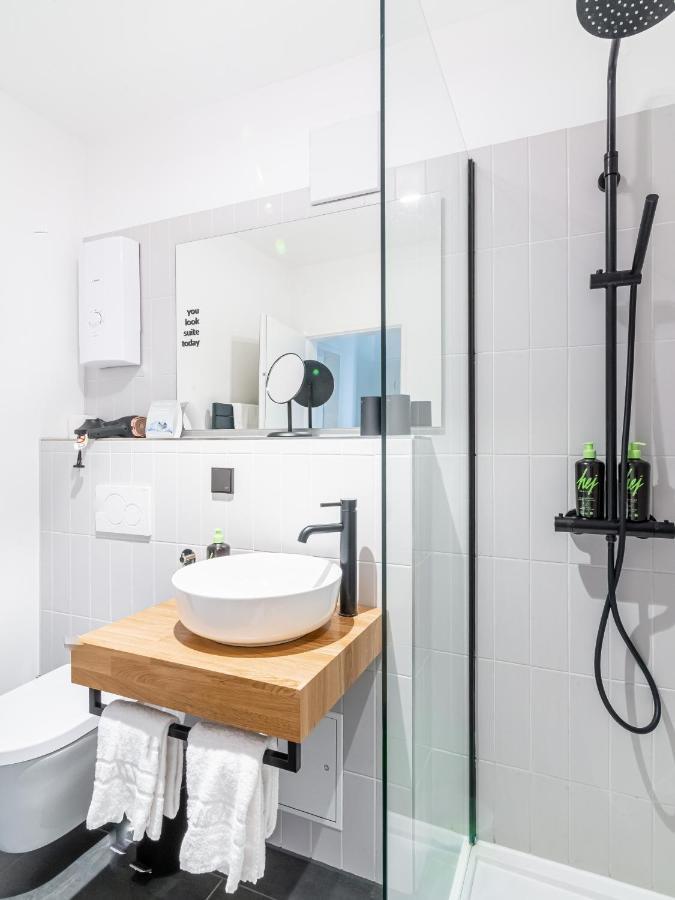Limehome Wolfsburg Porschestrasse Екстериор снимка