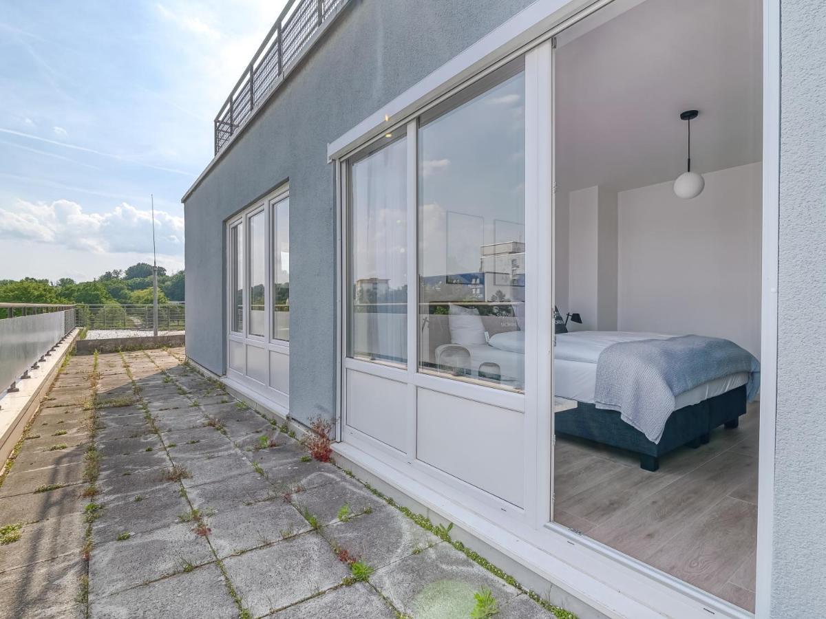 Limehome Wolfsburg Porschestrasse Екстериор снимка